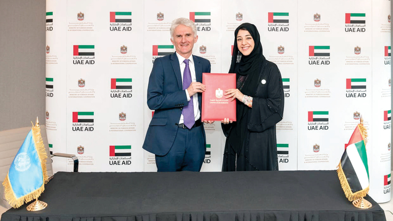 ريم الهاشمي وقّعت مذكرة التفاهم لدعم خطة الأمم المتحدة الإنسانية في اليمن. وام