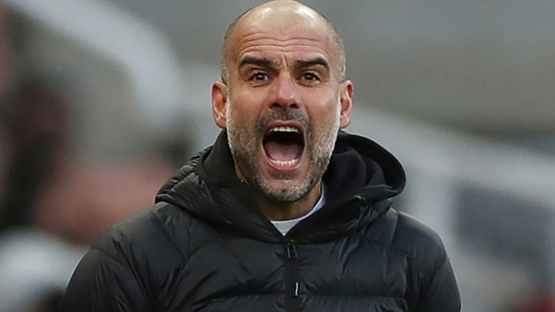 غوارديولا يرغب في إيقاف نزيف سيتي. أ.ف.ب