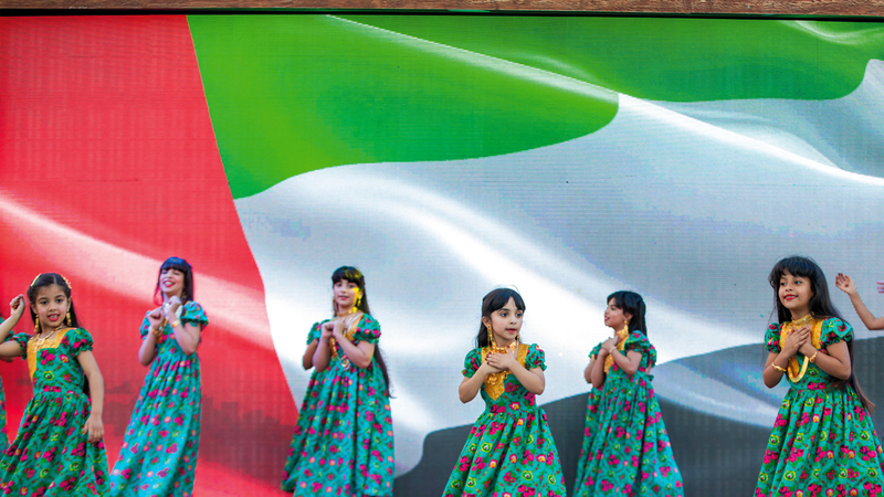 فرق من 40 دولة خليجية وعربية وعالمية شاركت في الاحتفالات. من المصدر