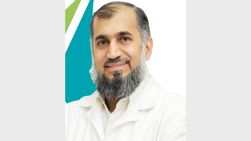 الدكتور سهيل الركن: «خلط العسل بأي منشطات كيميائية يشكّل خطورة بالغة على الأطفال».