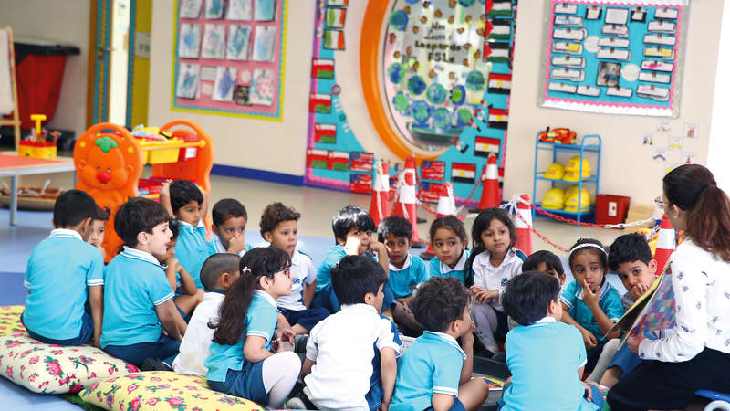 التربية الإنسانية تجعل المتعلم جزءاً من مجتمعه الإنساني. أرشيفية