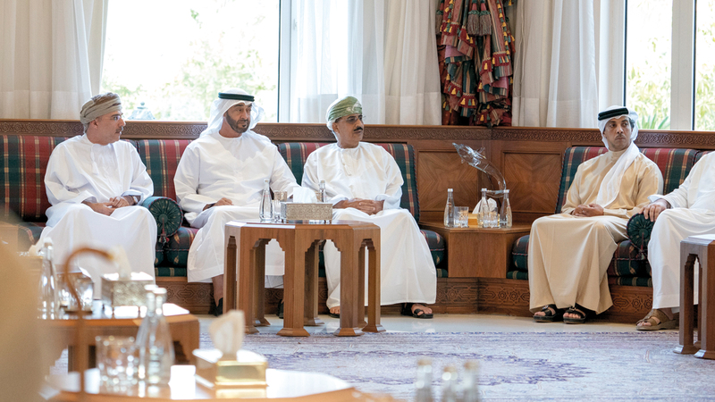 محمد بن زايد أعرب عن خالص تعازيه وصادق مواساته إلى أسرة الفقيد.

وام