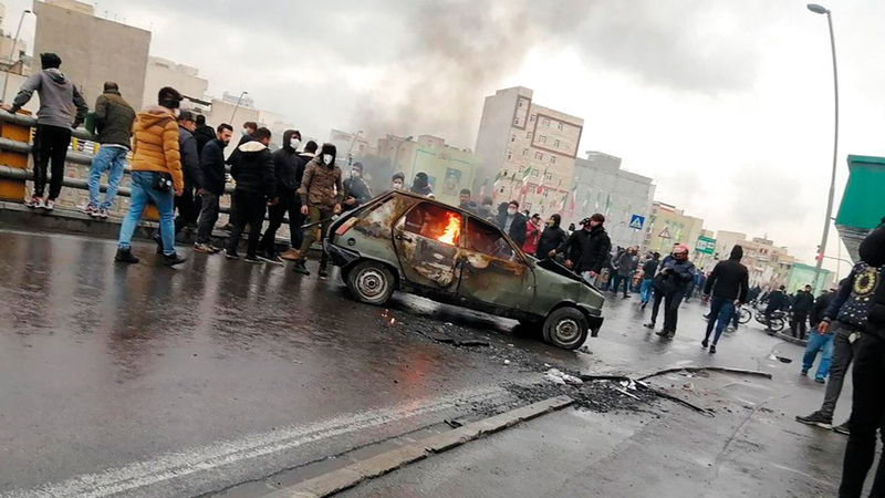 قطع الإنترنت في إيران جاء بهدف تسهيل قمع التظاهرات.  أرشيفية