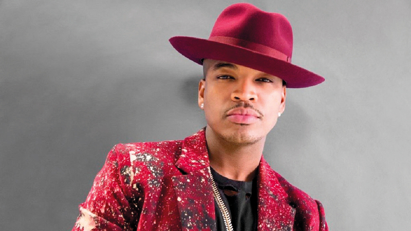 المغني &laquo;ني- يو&raquo;.

من المصدر