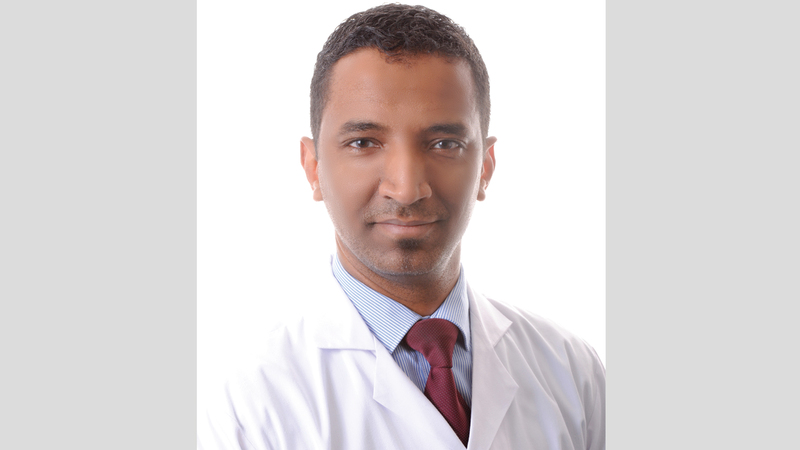 دكتور معز بلال: «العملية واحدة من العمليات التي تحفظ للمريض الحركة في مفصل قاعدة إبهام القدم».