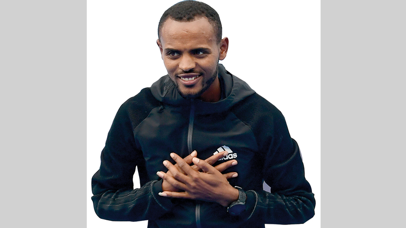 الإثيوبي بيرغا بيرهانو بيكيلي : بطل سباق الرجال