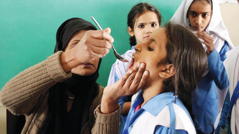 البرنامج يحمل عنوان «مكافحة الديدان المعوية في مدارس باكستان».