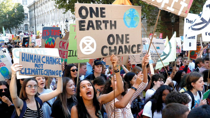 ظاهرة التغير المناخي أثرت سلباً في الصحة العقلية.  رويترز