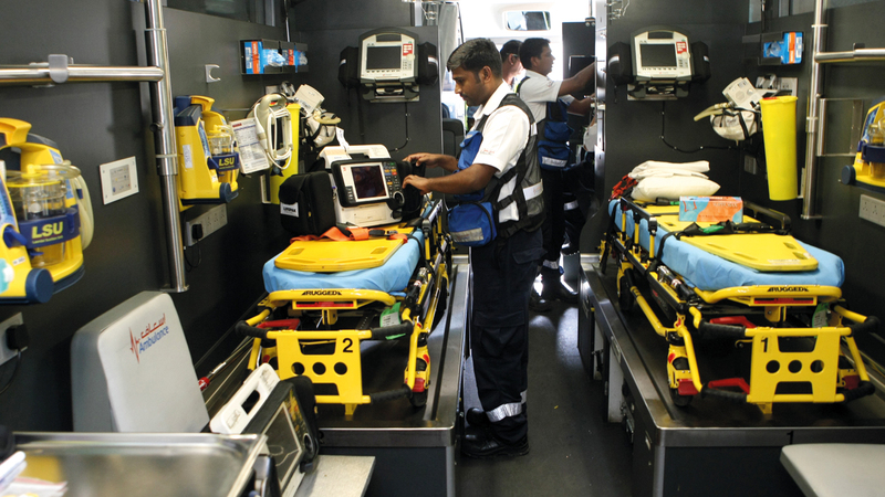 «إسعاف دبي» تقدم مساعدة للحالات الطارئة من خلال نظام ذكي. أرشيفية