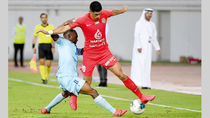 بني ياس أقصى شباب الأهلي من ربع نهائي الكأس.  تصوير: إريك أرازاس