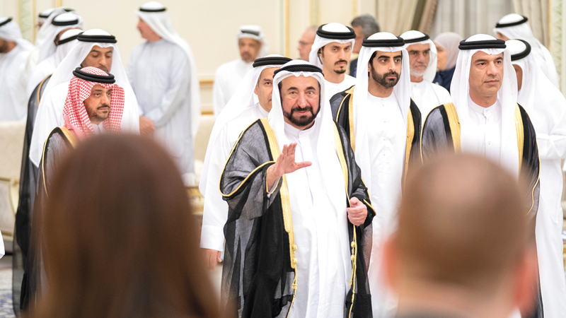 سلطان القاسمي افتتح فعاليات الدورة الـ 30 من أيام الشارقة المسرحية. من المصدر