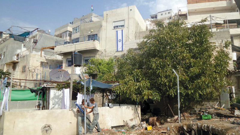 أحد منازل المقدسيين في حي بطن الهوى التي سيطرت عليها «عطيرت كوهنيم».   من المصدر