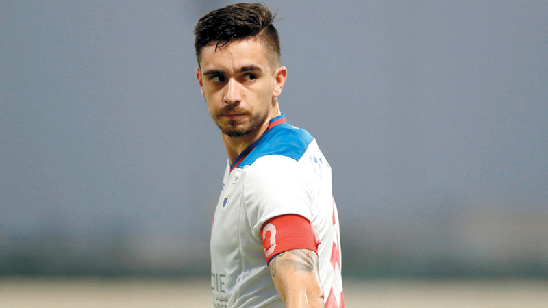 إيغور كورنادو غاب عن الشارقة في كثير من المباريات بسبب الإصابة. ارشيفية