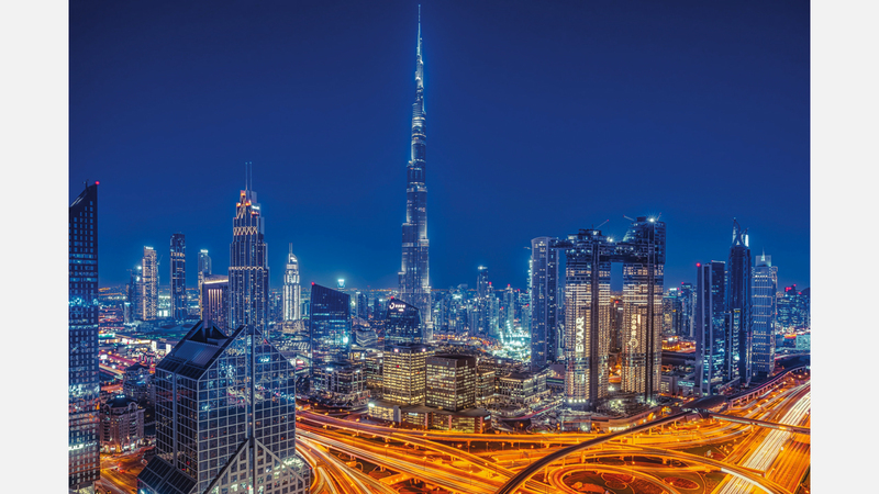 هيئة كهرباء ومياه دبي احتفت بـ«ساعة الأرض» أمس تحت شعار «عبّر بصوتك من أجل الطبيعة». الإمارات اليوم