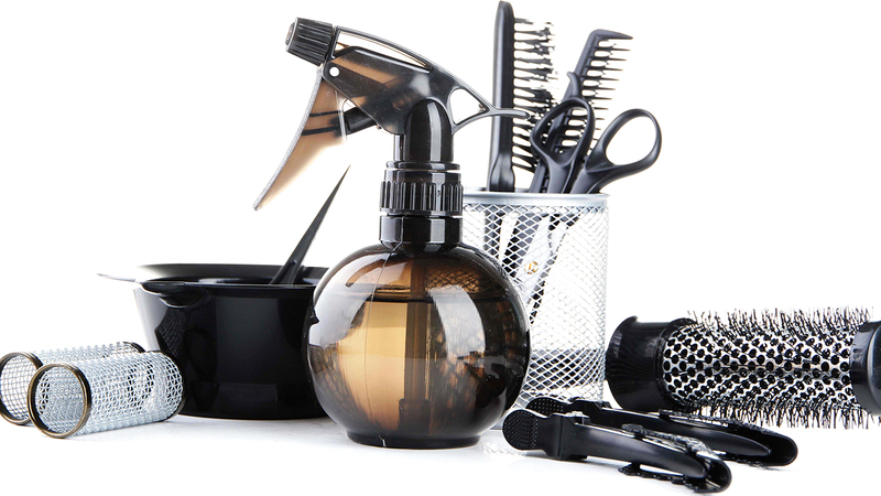 طريقة تنظيف أدوات الحلاقة قد لا تكون كافية لقتل الفيروسات. أرشيفية