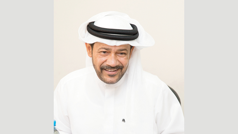 هاشم النعيمي: «العالم يشهد نقصاً في بعض أنواع الكمامات، وعلى المستهلك الحصول على فاتورة شراء».