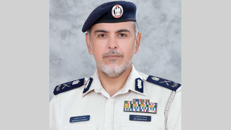 اللواء مكتوم علي الشريفي : المدير العام لشرطة أبوظبي
