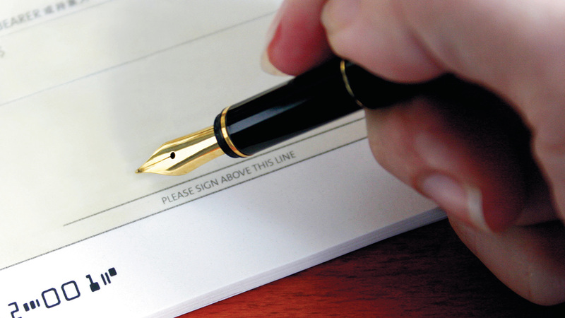 بنوك عدة أكدت استمرارها في منح التمويلات. أرشيفية