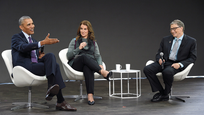 غيتس وأوباما تفاهما على أهمية رصد مبالغ للأبحاث والاستعداد لاحتمال التعرض لفيروس مستقبلاً. غيتي