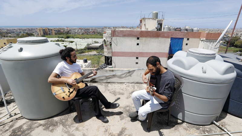 الموسيقى حاضرة  على أسطح بيروت.