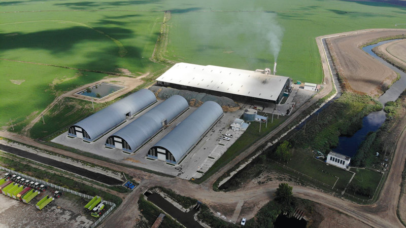 «القابضة» تمتلك محفظة متنوّعة من الشركات الكبرى العاملة في قطاعات رئيسة غير نفطية.  وام