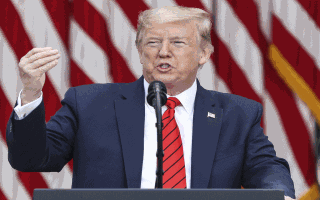 الصورة: ترامب يهدد إيران: إذا لم تلتزم بالاتفاق سنشن أقوى هجوم على الإطلاق