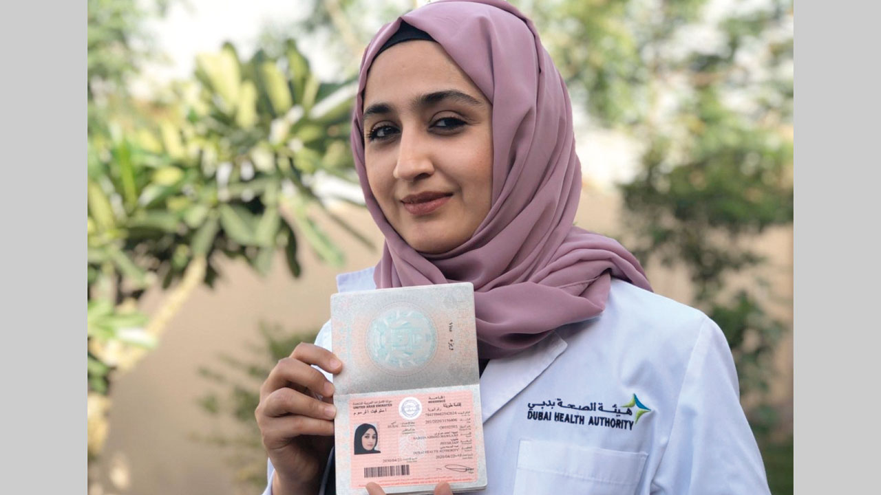 الطبيبة نبيهة: الإمارات تستحق كل غالٍ ونفيس لأنها أثبتت أنها وطن للجميع.  من المصدر