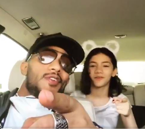 بالفيديو.. ابنة محمد رمضان تشاركه الفيديو الترويجي لأغنية «كورونا»
