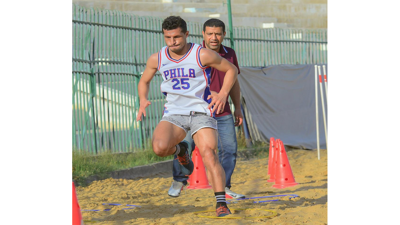 تدريبات شاقة لطارق حامد في رمضان