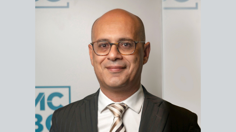 رامي زكي: «دولة الإمارات تحركت بصورة ناجحة، عندما قدمت المساعدة للشركات الصغيرة والمتوسطة».