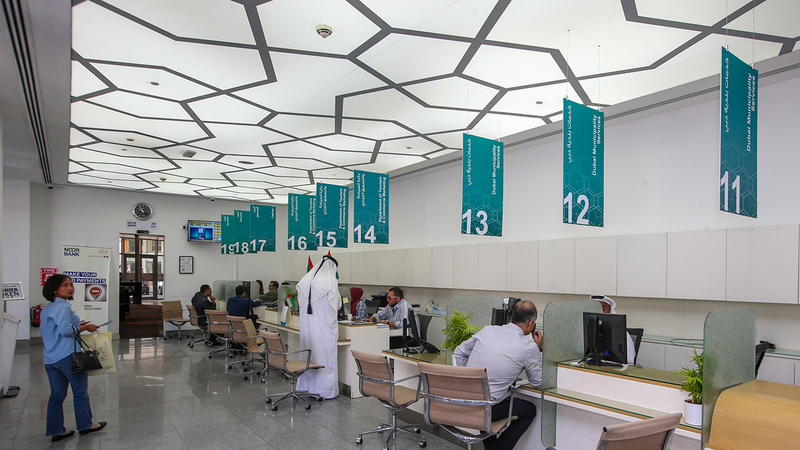 «موارد دبي» تؤكد ضرورة الالتزام بالإجراءات الاحترازية لمنع انتشار «كورونا». من المصدر