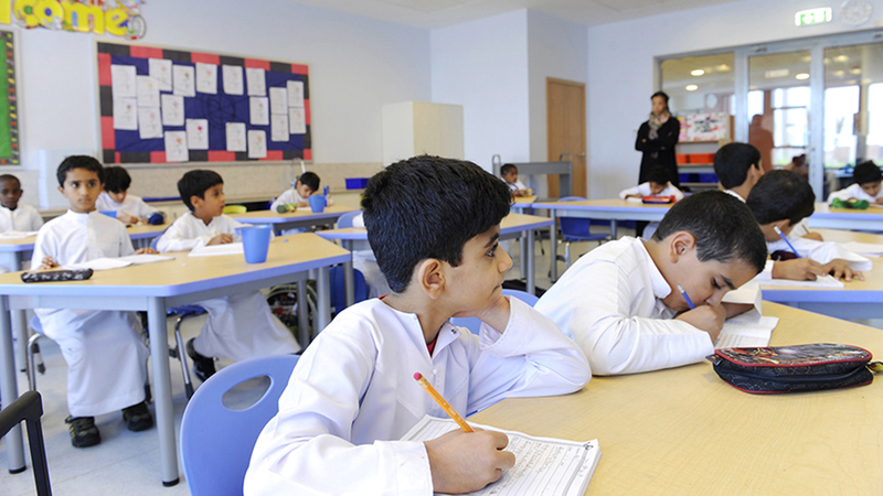 «التعليم والمعرفة» تتابع أداء المدارس من خلال ملاحظات الخطوط الساخنة. الإمارات اليوم