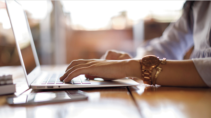 الفترة المقبلة ستشهد توسعاً في التوجه نحو علوم الكمبيوتر. أرشيفية