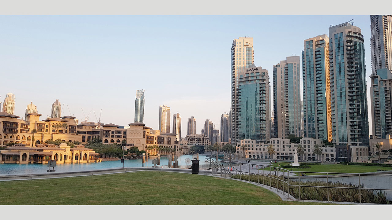 سوق العقارات السكنية في دبي تشهد حالياً انتعاشاً صاعداً.   الإمارات اليوم