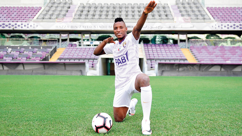 نجم العين لابا كودجو يغتنم وجوده في الإمارات للاستثمار في علامته التجارية.               ■ من المصدر