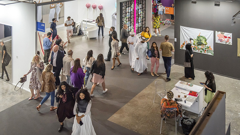 مدينة دبي كانت ولاتزال حاضنة لعشرات المبادرات الفنية والتشكيلية المحلية والعالمية. ■ الإمارات اليوم