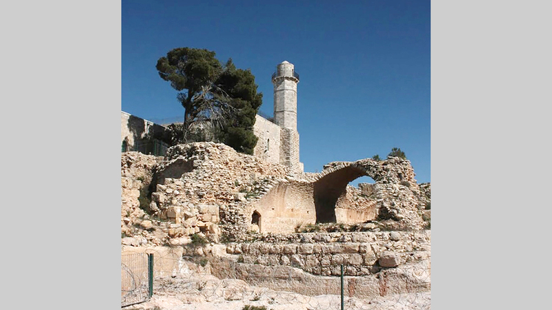 قرية النبي صموئيل تضم معالم أثرية تاريخية.   الإمارات اليوم