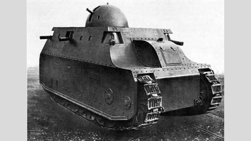 بعد مرور أكثر من 80 عاماً أعادت مجموعة من الإيطاليين بناء الدبابة إعراباً عن تقديرها لما تطلق عليه «معجزة هندسية».  أرشيفية