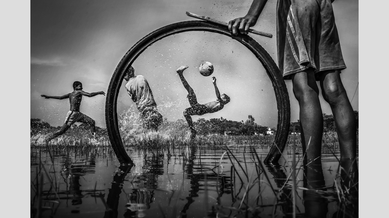 سوجان ساركار - الهند