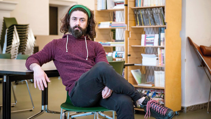 مهند قيقوني نجح في إطلاق مكتبة عربية بألمانيا.   أرشيفية