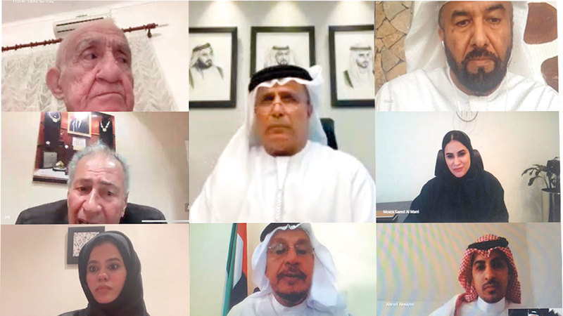 خلال اجتماع مجلس أمناء الجائزة برئاسة مطر الطاير.  من المصدر