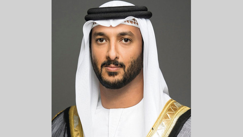 عبدالله بن طوق المري: &laquo;تقديم حزم تحفيزية مدروسة لتنشيط الأعمال وتطوير قدرات الدولة في القطاعات المستقبلية&raquo;.