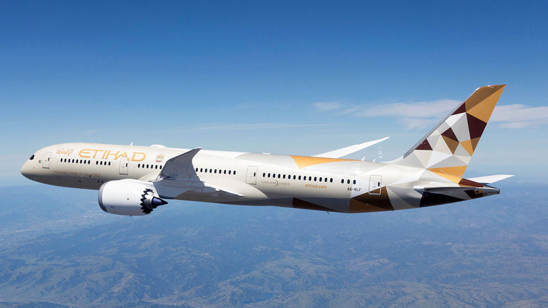 «الاتحاد للطيران» تخطط لزيادة رحلاتها إلى نصف الحجم الذي بلغته قبل «كورونا» بحلول الشهر المقبل.  من المصدر