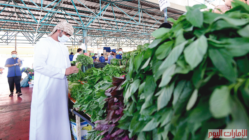 بوعي ومسؤولية.. عادت الحياة مجدداً في كل الأرجاء، بعد فترة من الغياب، اشتاق فيها كثيرون إلى إطلالة عن قرب، والتجول في أرجاء مدن الإمارات التي لا تتوقف عن منح العالم الدهشة.