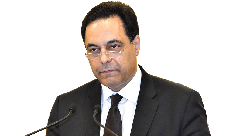 سقوط حكومة دياب أصبح حتمياً منذ ما قبل الانفجار. 	   إي.بي.أيه