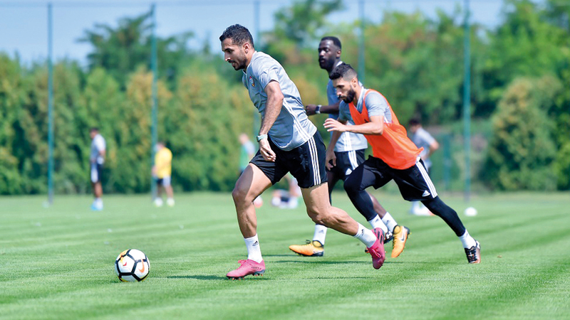 جانب من تدريبات المنتخب الحالية في معسكر صربيا.   من المصدر