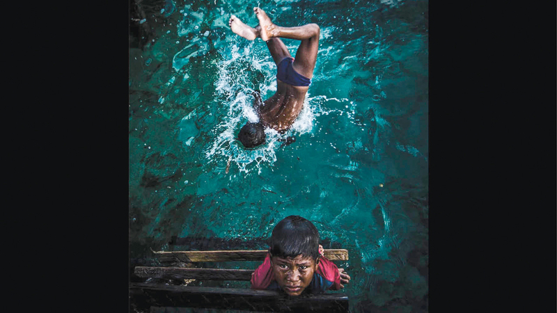 بعدسة ساندر سونامبيلا.  من المصدر