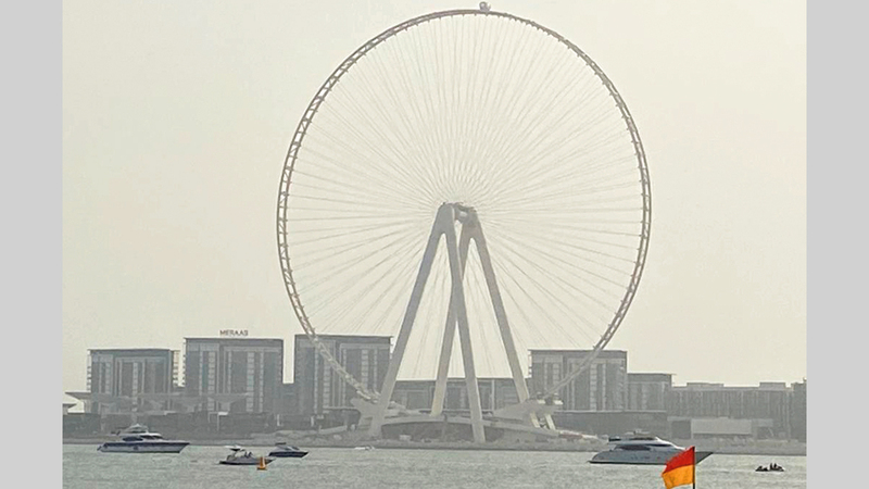 يُتوقع أن تستغرق العجلة نحو 50 دقيقة أو أكثر لإكمال دورة كاملة.  من المصدر