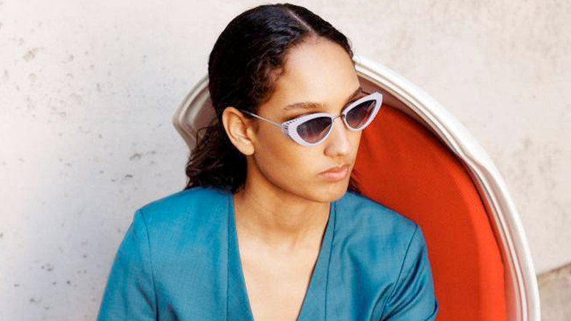 النظارات تأتي بأحجام تتنوع بين L وXL وXXL. د.ب.أ