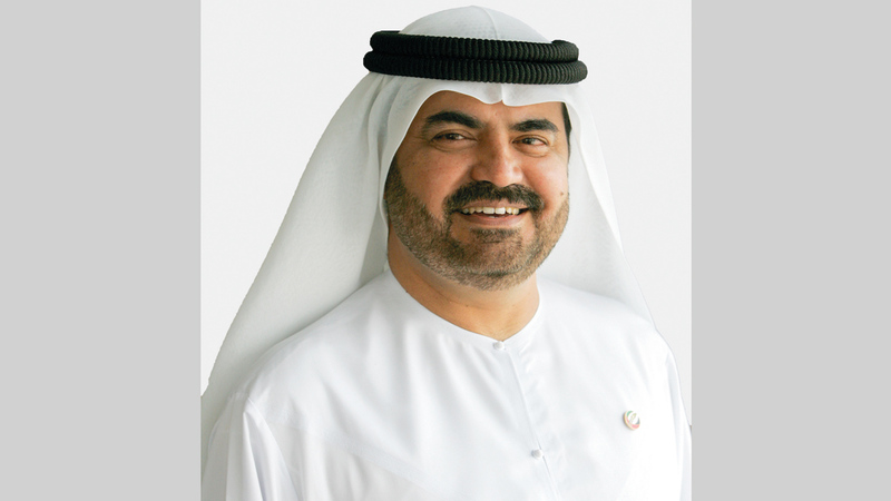 محمد المعلم: «توقف واحدة من أكبر ناقلات الحاويات في جبل علي، يعتبر شهادة على القدرة النوعية لمينائنا».